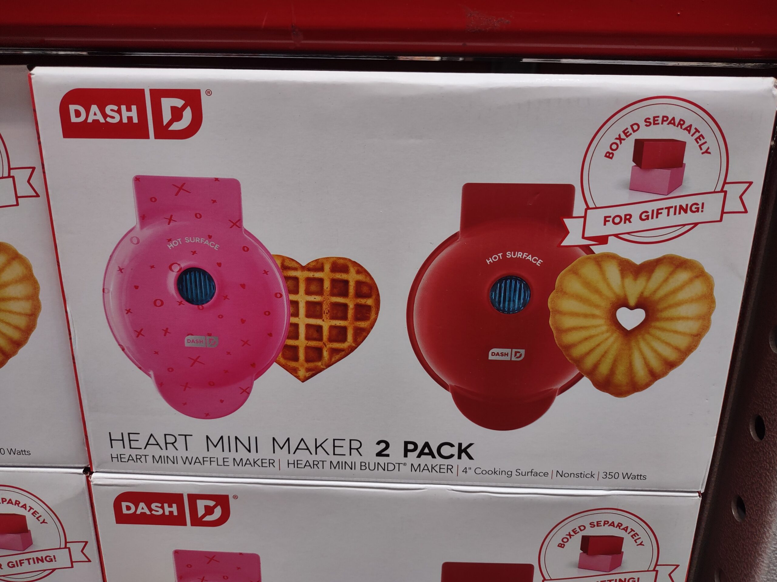 Dash Heart Mini Treat Maker 2pk $29.98