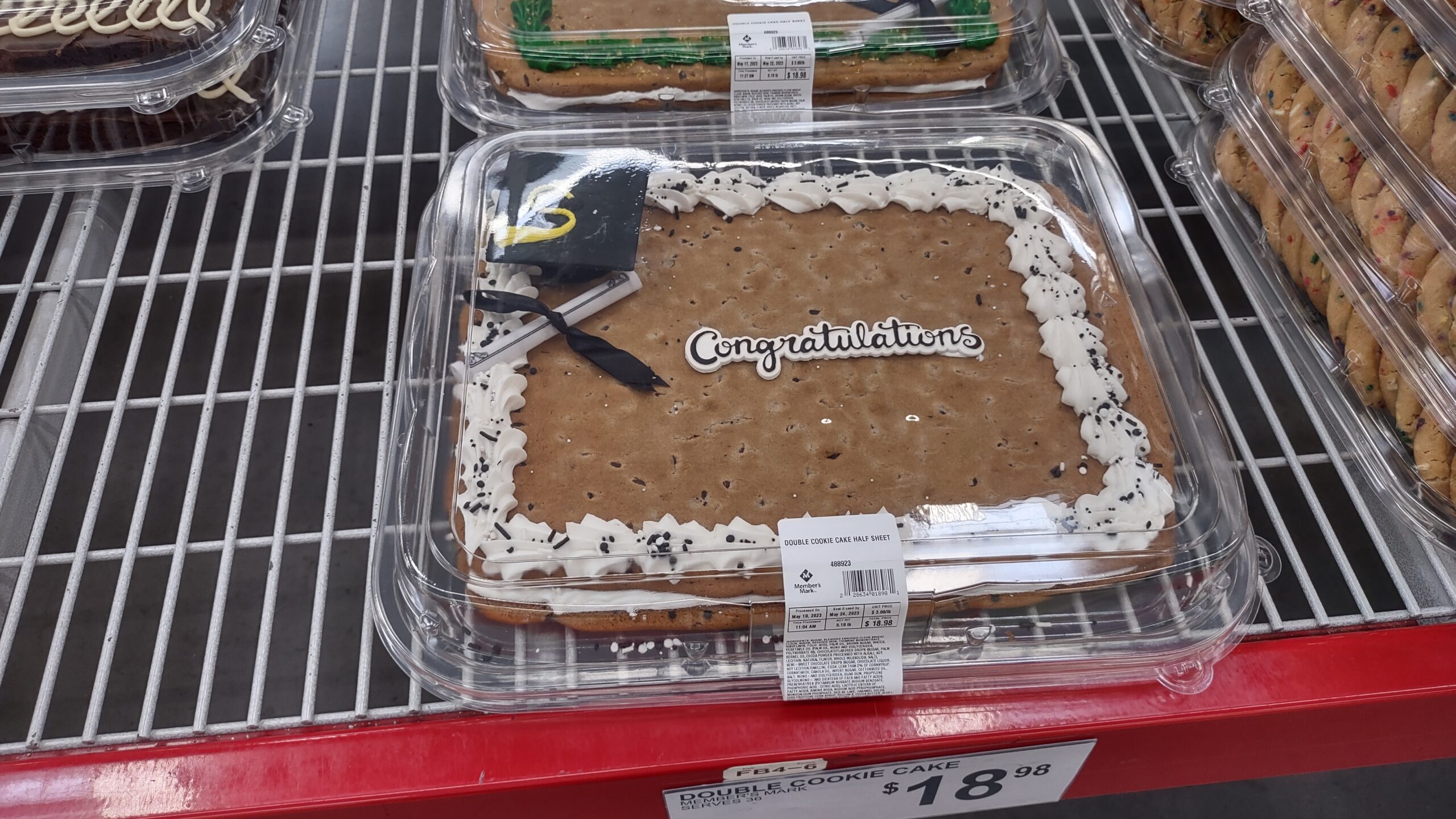 Double Cookie Graduation Cake $18.98 at Sam’s Club
